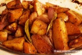 Cartofi cu ceapă roșie și oțet balsamic la cuptor Image 3