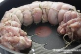 Ruladă de iepure cu ierburi aromatice Image 7
