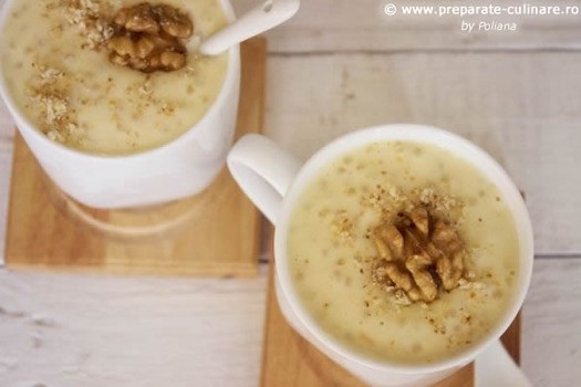 Budincă de tapioca cu apă de trandafiri Image 1