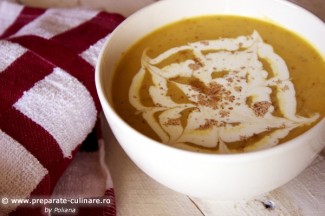 Supă cremă de dovleac cu gorgonzola Image 1